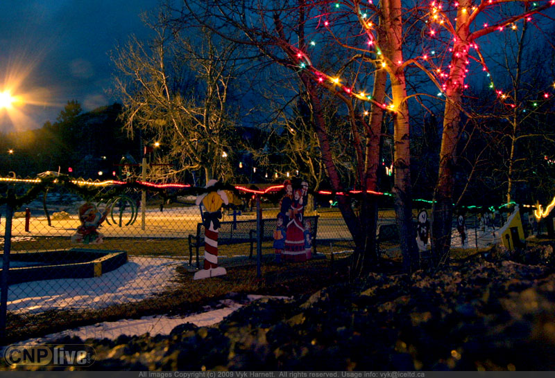Santa in the Park - Flumerfelt 003