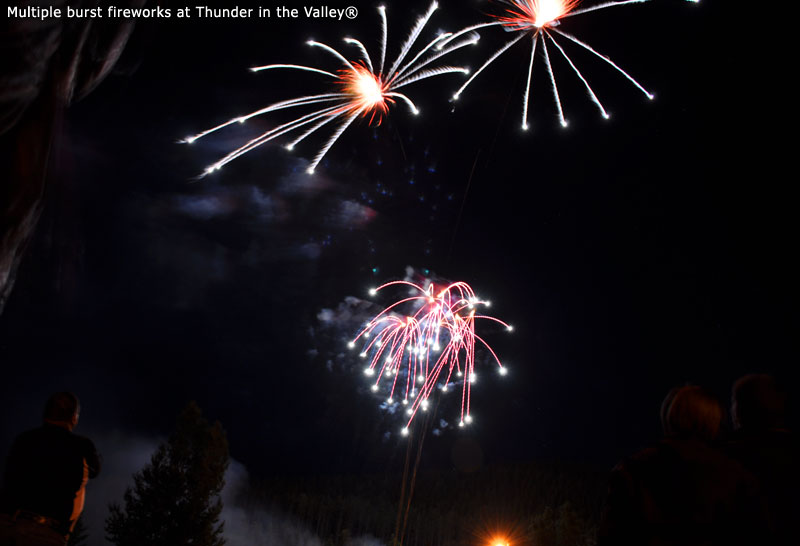 Multiple burst fireworks at Thunder in the Valley
