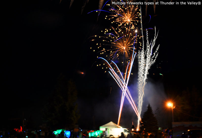 Multiple fireworks types at Thunder in the Valley
