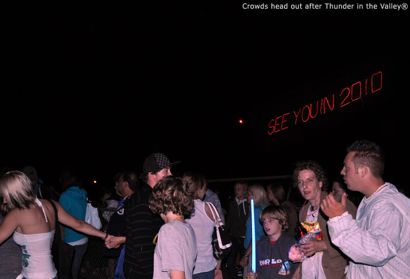 Crowds head out after Thunder in the Valley